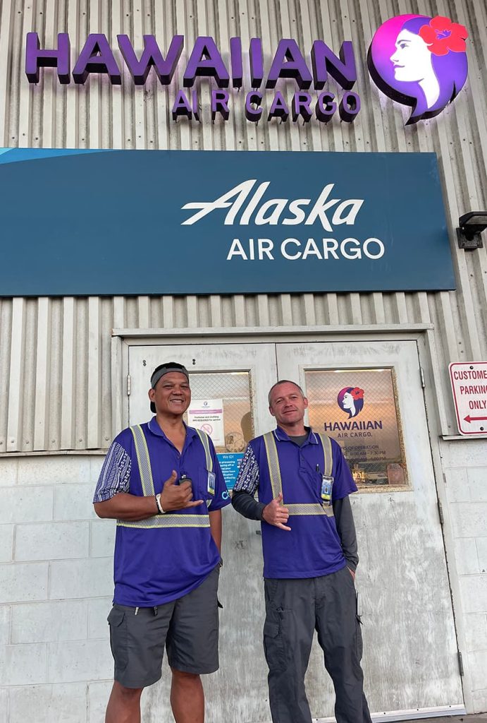 Ferdinand, left, and Ramana in Kahului. (Photo: Hawaiian Air Cargo)